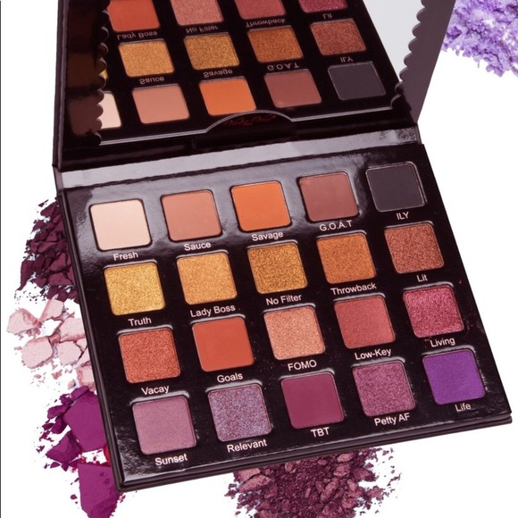 Violet Voss Other - Violet Voss Hashtag Eyeshadow Palette